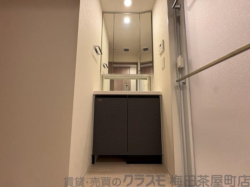 20/30 洗面