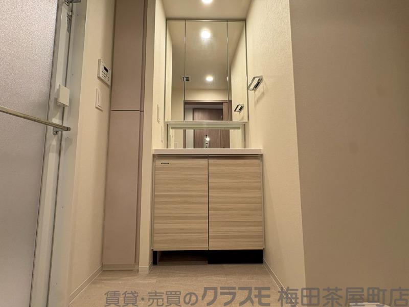 20/30 洗面