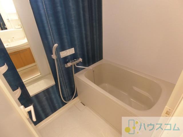 15/30 浴室
