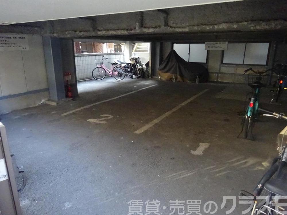 20/25 駐車場