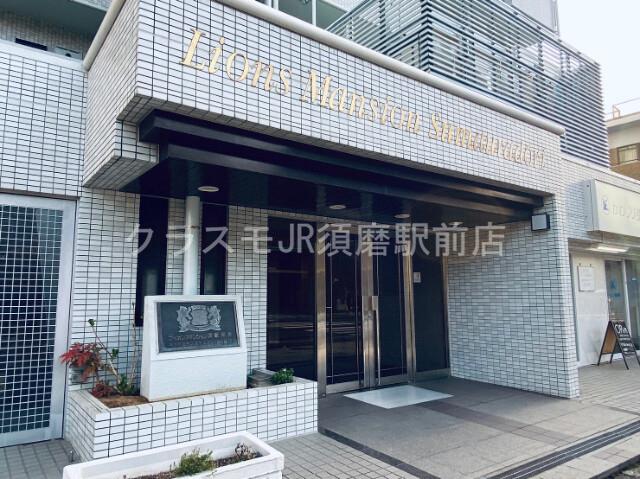 2/30 外観
