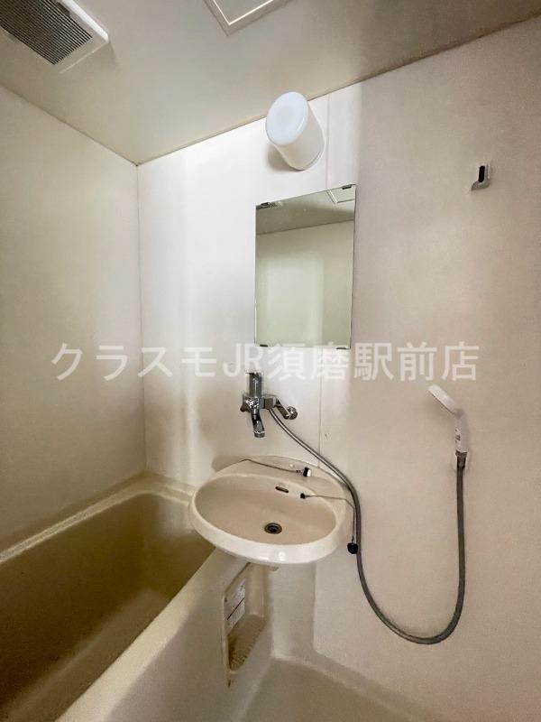 18/30 洗面