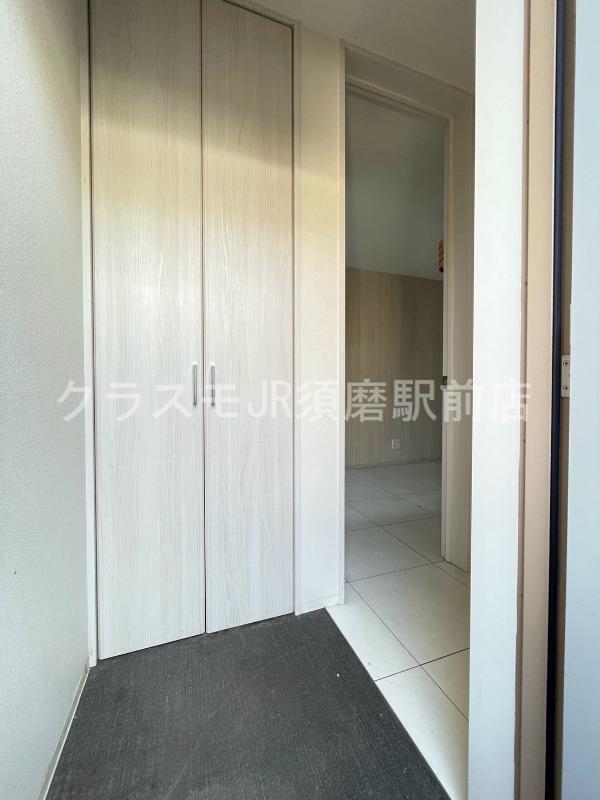 13/30 玄関
