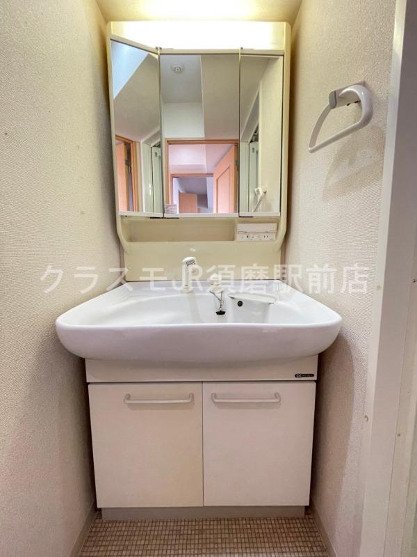 18/30 洗面