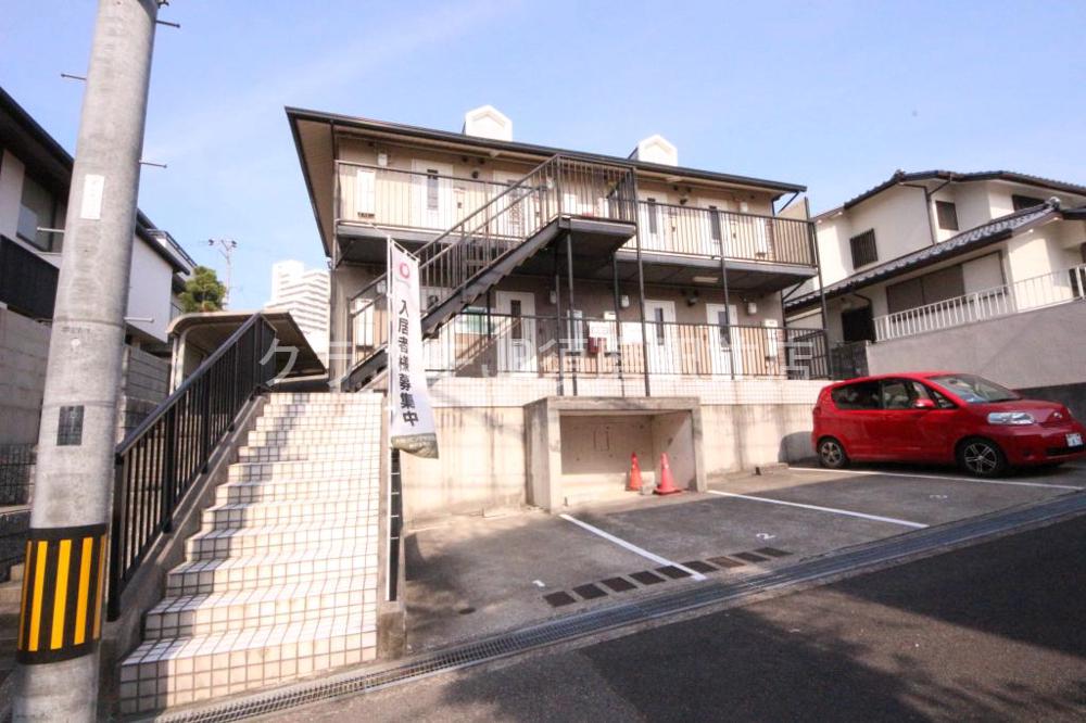23/30 駐車場