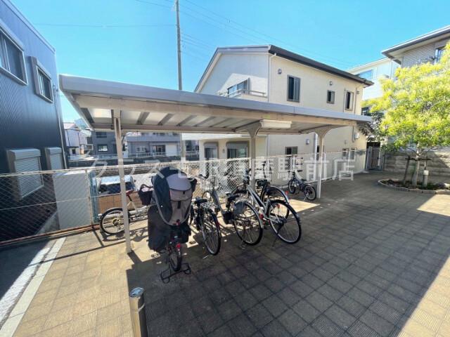 2/30 外観