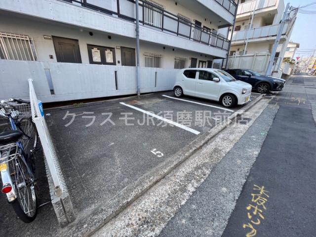 26/30 駐車場