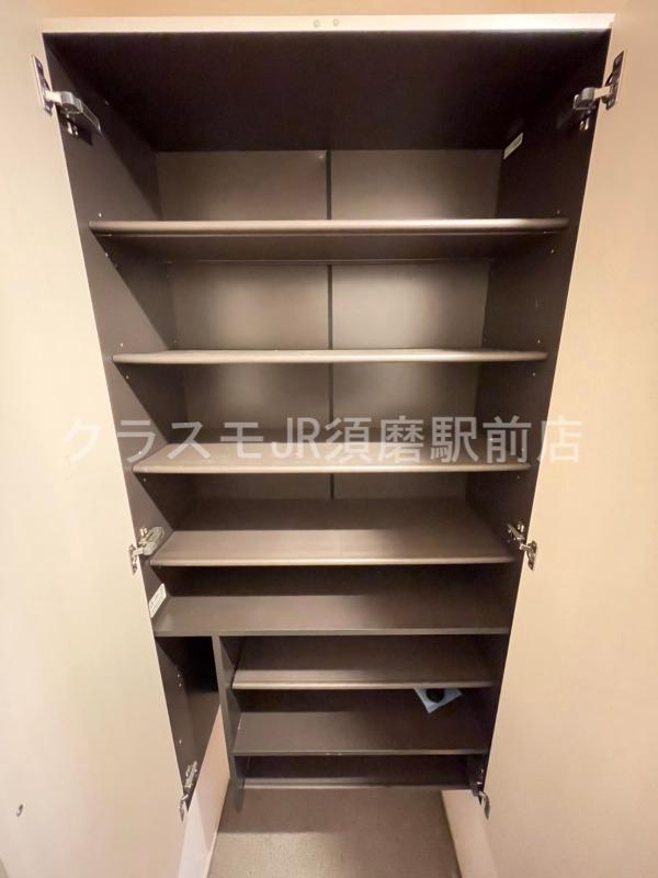 16/30 収納