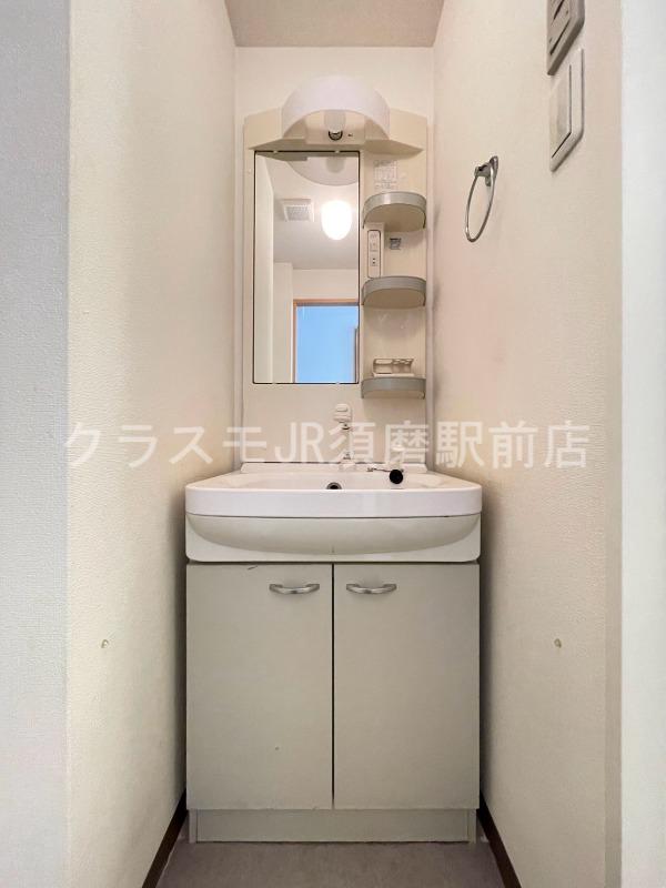 16/30 洗面
