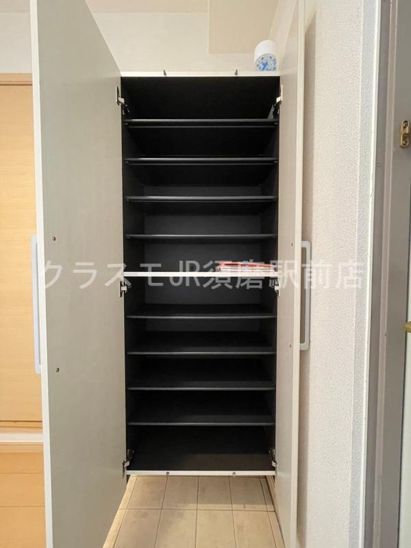 17/30 収納