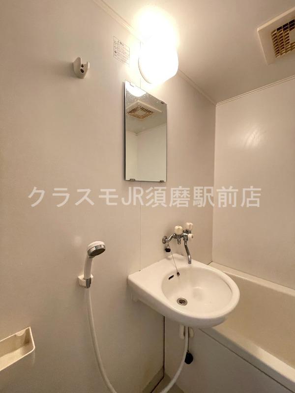 18/30 洗面