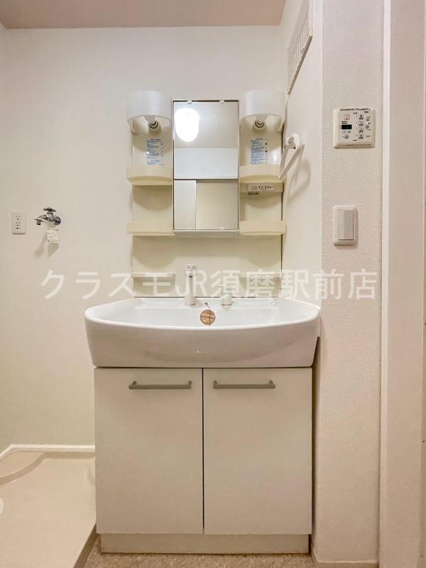 17/30 洗面