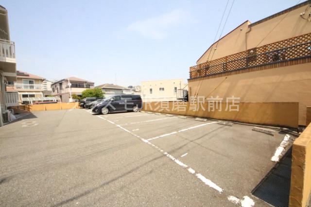 2/10 駐車場