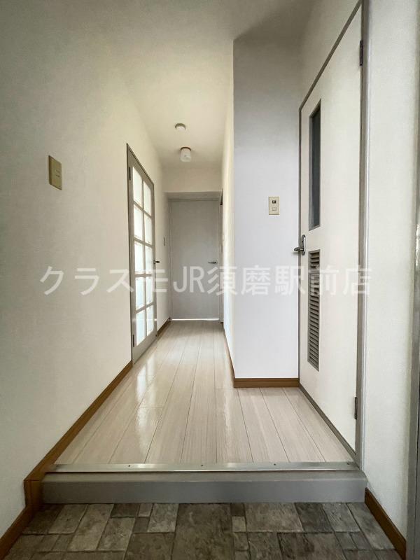 18/30 玄関