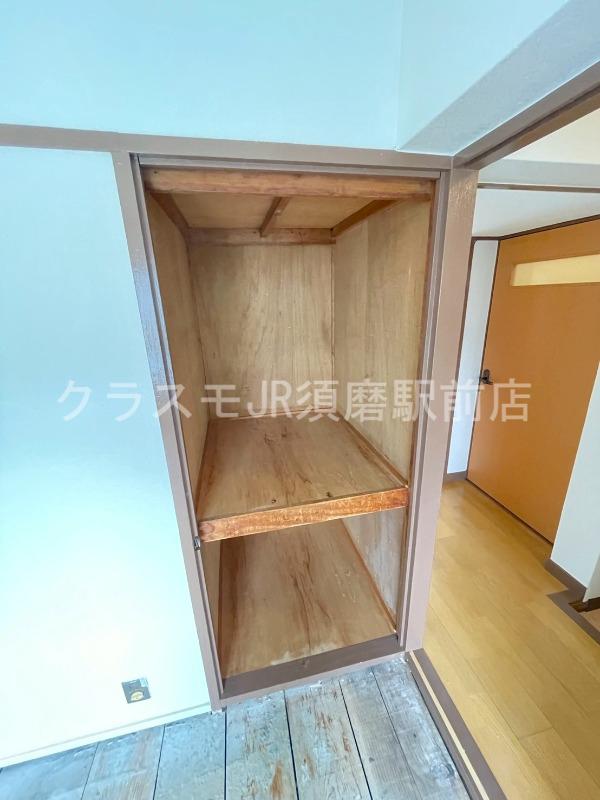 16/30 収納