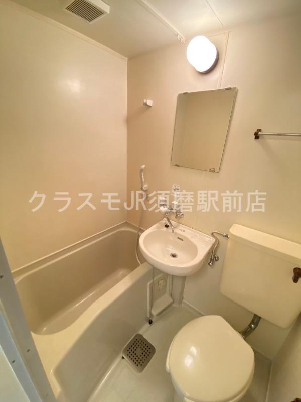 15/30 浴室