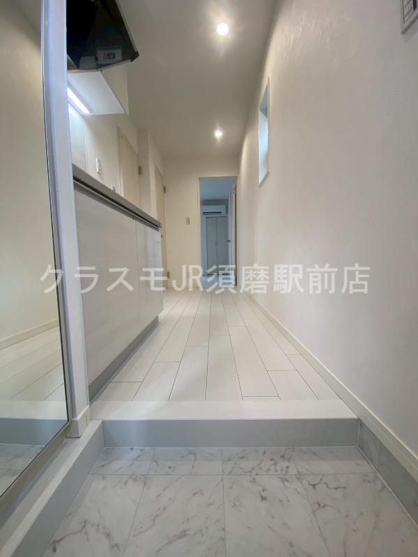 18/30 玄関