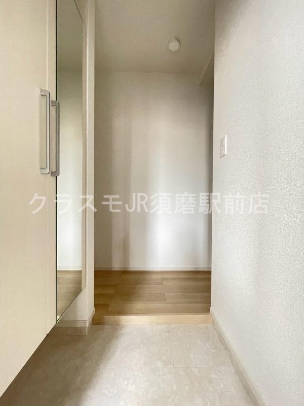 17/30 玄関