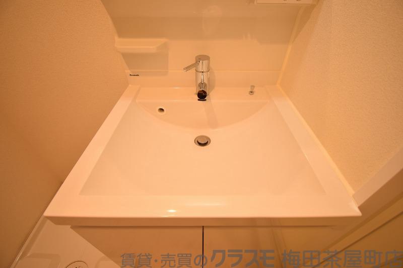 18/30 洗面