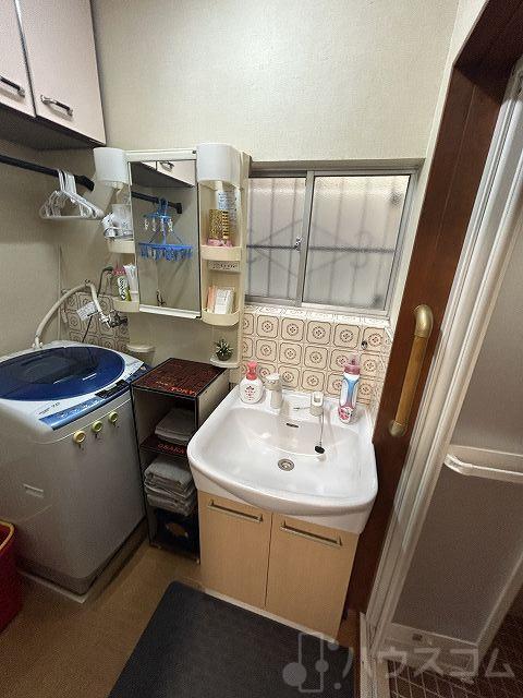 16/30 洗面