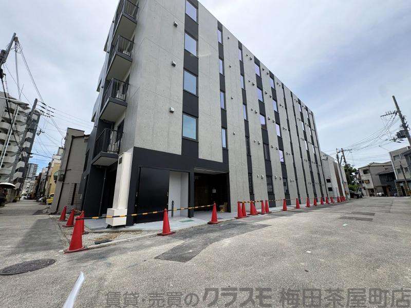 2/30 外観