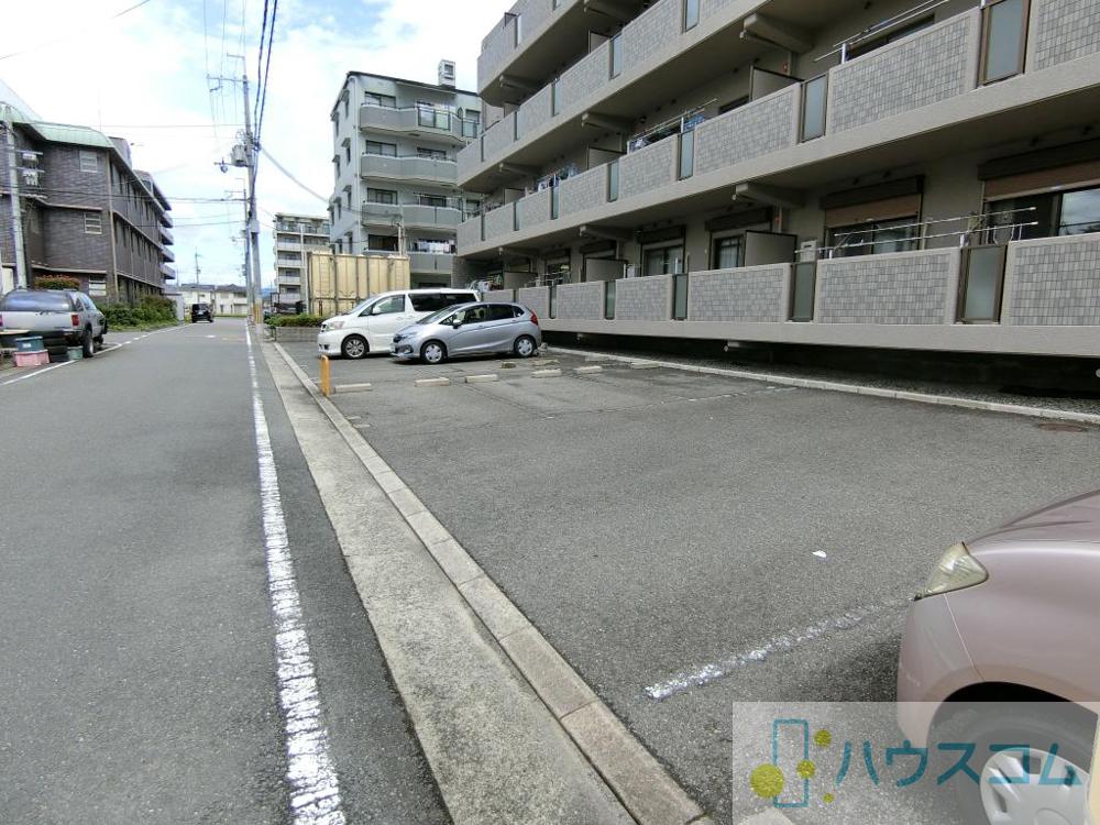 4/5 駐車場