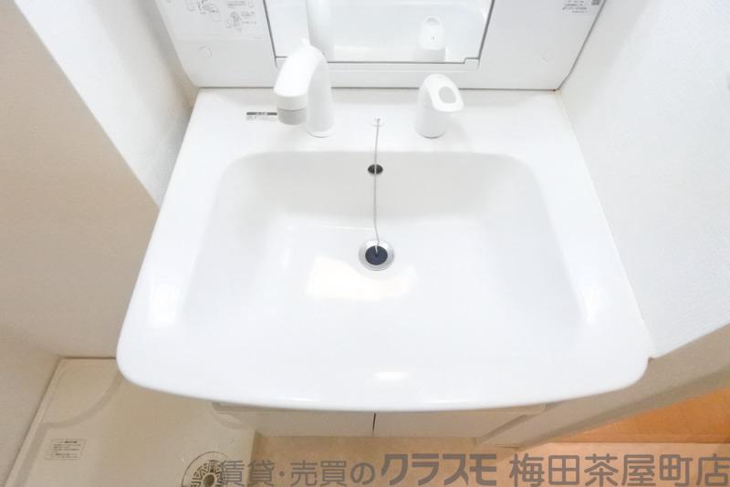 24/30 洗面