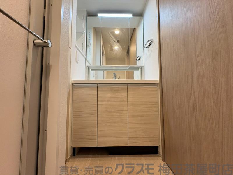 21/30 洗面