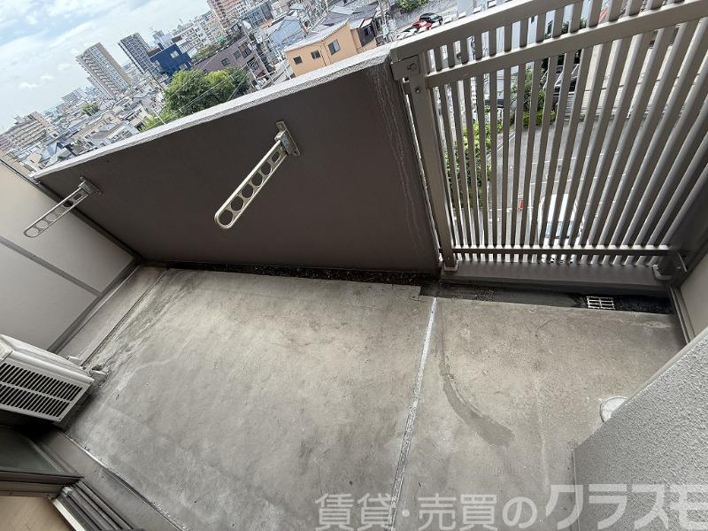 14/28 バルコニー