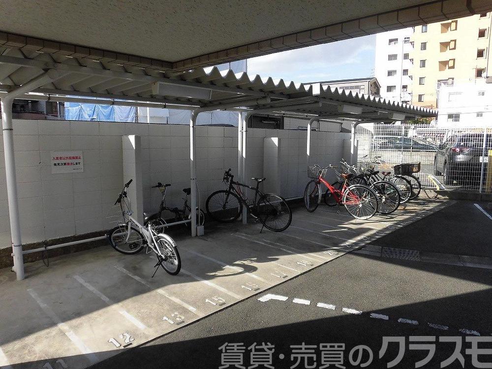 22/25 駐車場