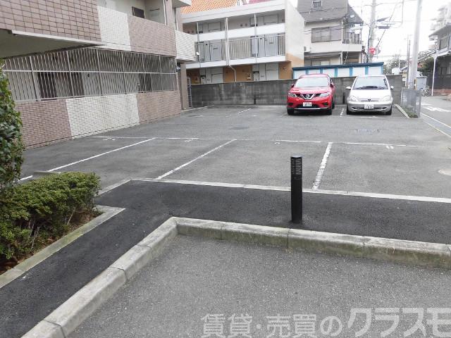 22/25 駐車場