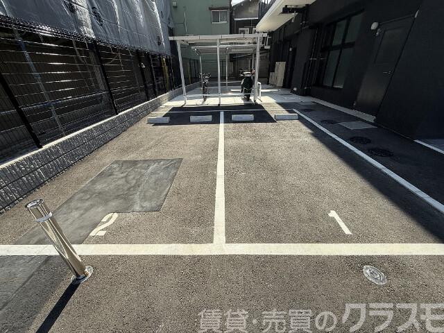22/30 駐車場
