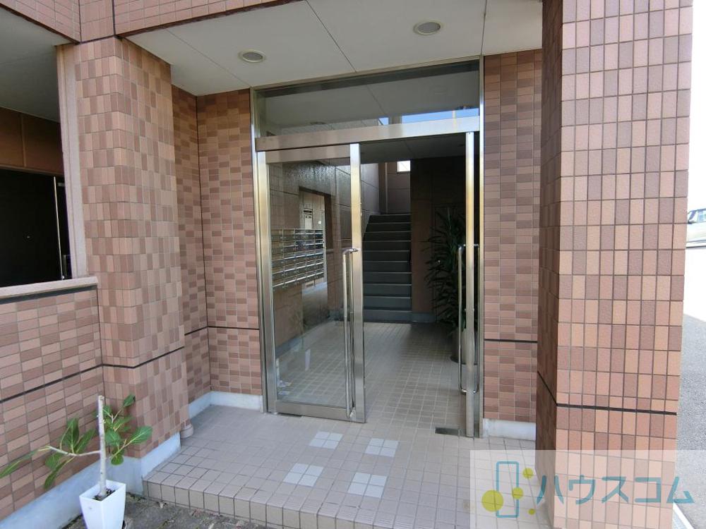 3/5 エントランス