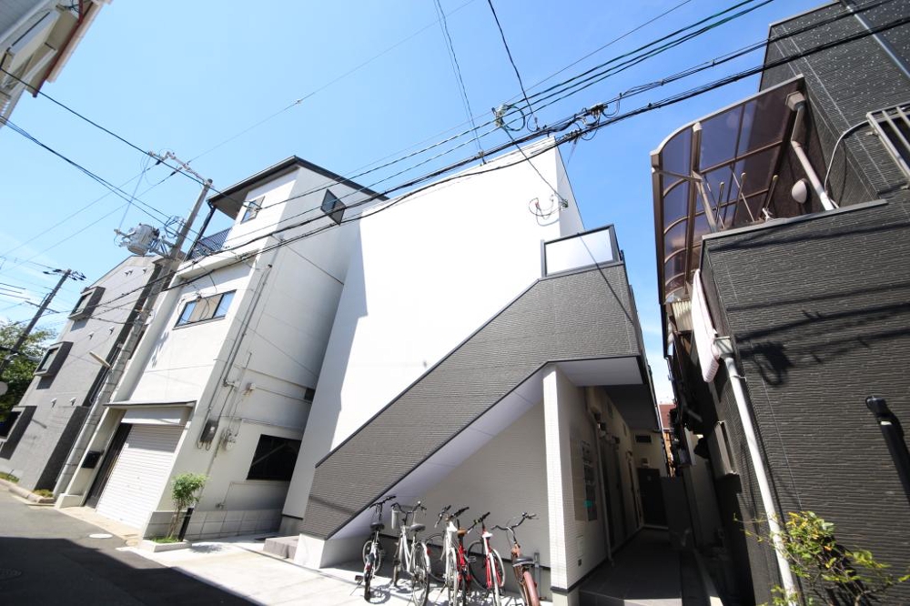 2/30 外観