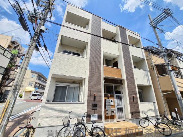 2/30 外観