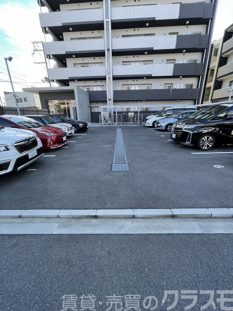 21/30 駐車場