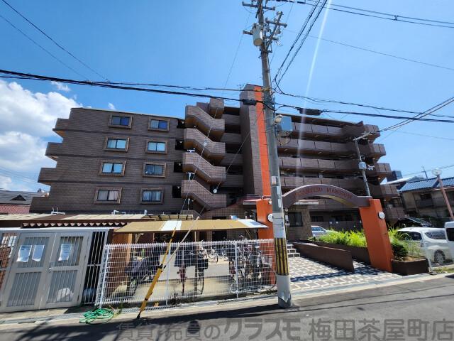 2/30 外観