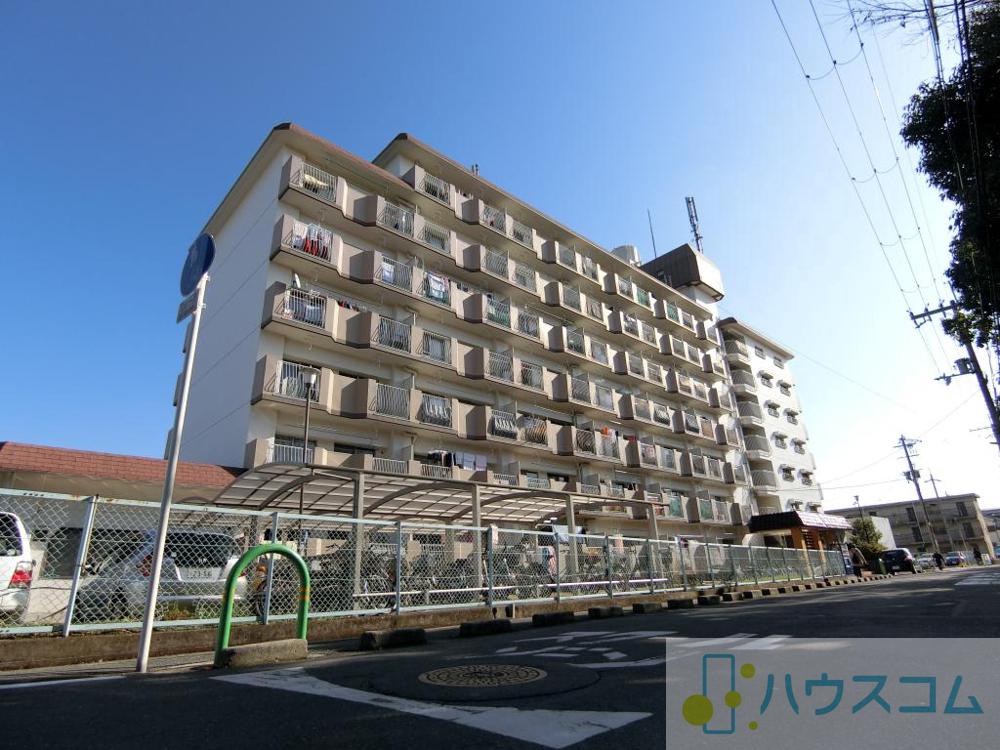2/8 外観
