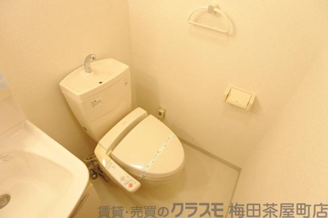 20/30 トイレ