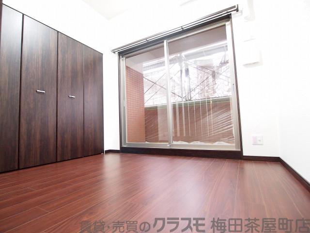 13/30 寝室