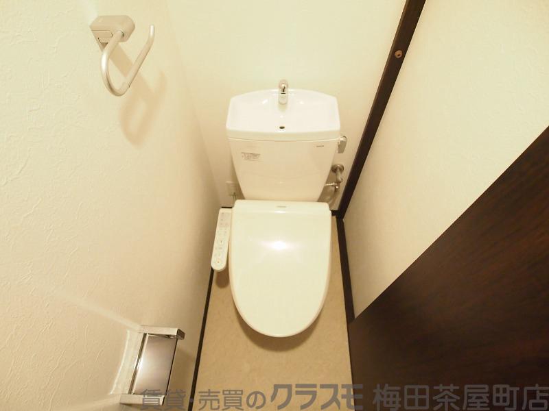 23/30 トイレ