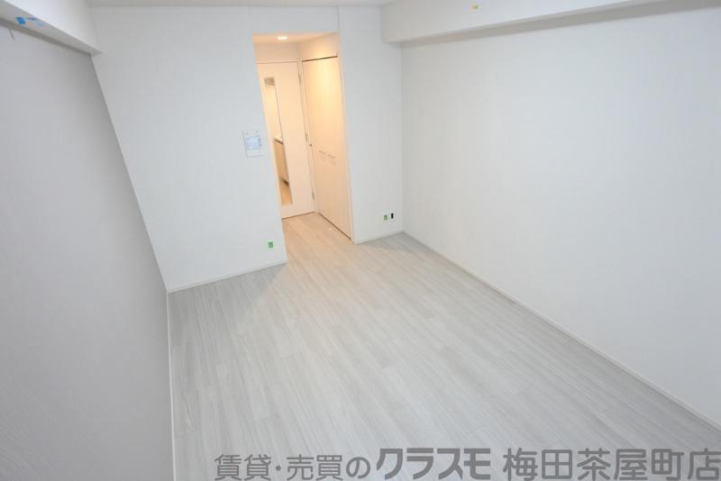 15/30 寝室