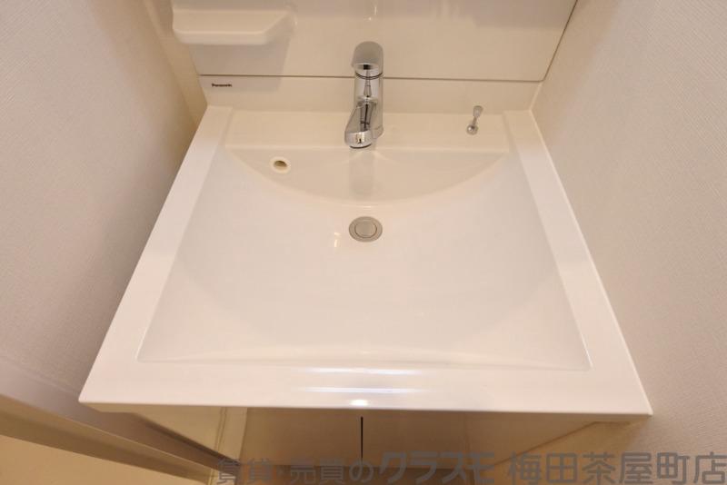 22/30 洗面