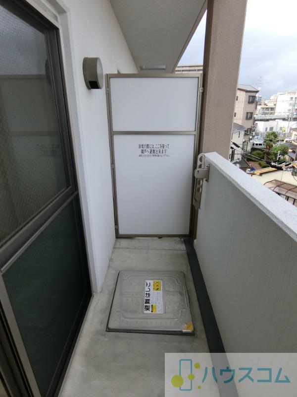 25/30 バルコニー