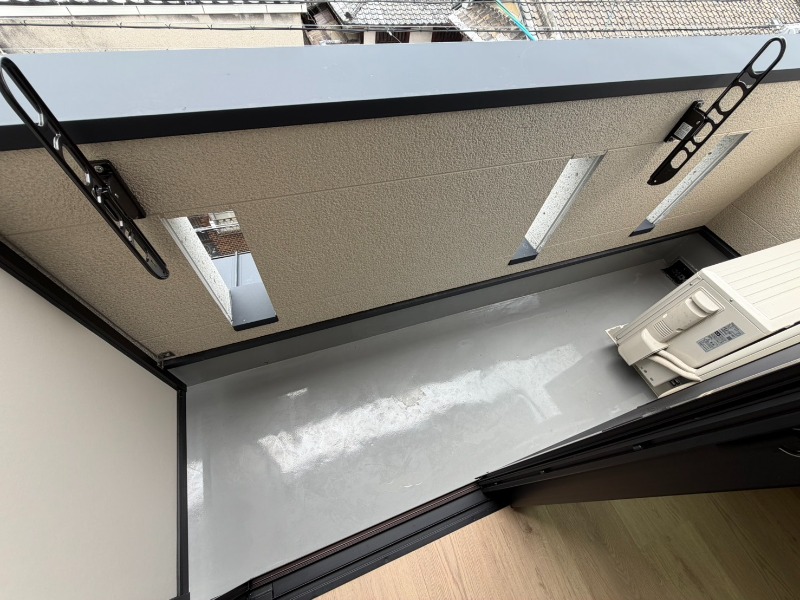 15/22 バルコニー