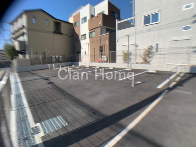 30/30 駐車場