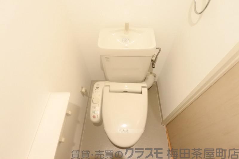 23/30 トイレ