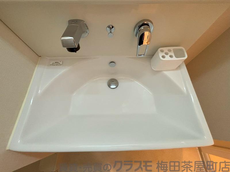 20/30 洗面