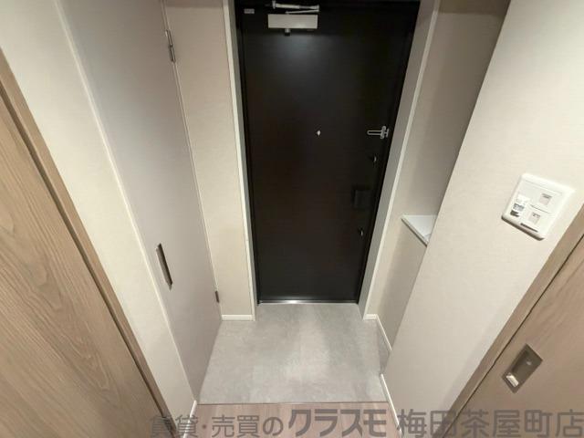 17/30 玄関