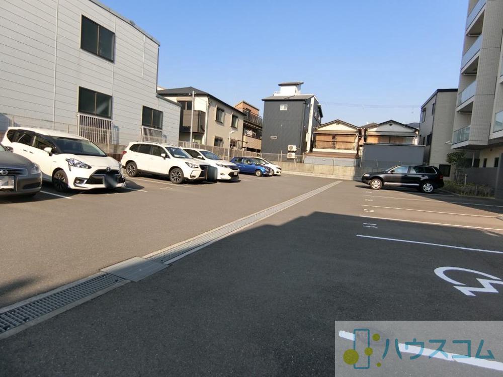 3/4 駐車場